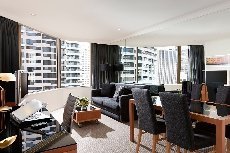 Quay West Suites Sydney - Image 2