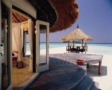 Banyan Tree Maldives - Image 2