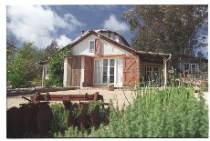 Old Leura Dairy - Image 1