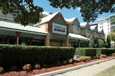 Marque Hotel Canberra - Image 1