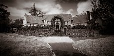 Wattle Park Chalet - Image 1