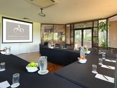 Amora Hotel Riverwalk Melbourne - Image 2