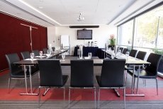Novotel Rockford Darling Harbour - Image 1