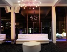 Next Level at Hotel Barkly - Image 1