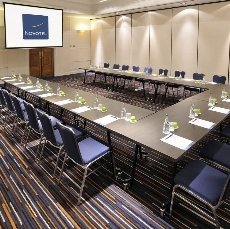 Novotel Melbourne Glen Waverley - Image 1