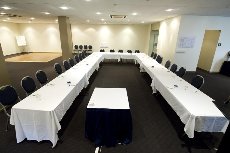 The Plaza Hotel Townsville - Image 2