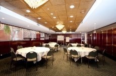 Aspire Hotel Sydney - Image 1