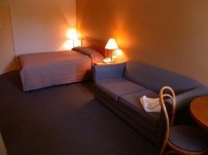 Metro Inn Ryde - Image 1