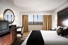 Stamford Plaza Adelaide - Image 2