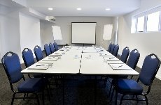 Chifley Apartments Newcastle - Image 2