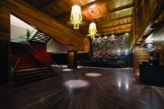 Hilton Melbourne South Wharf - Image 2
