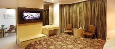 River View Hotel Singapore - Image 1