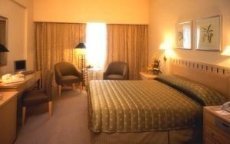 York Hotel Singapore - Image 1