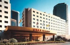Traders Hotel, Beijing - Image 1