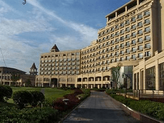 Crowne Plaza Lake Malaren Shanghai - Image 1