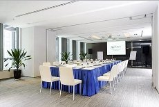 Radisson Hotel Pudong Century Park - Image 2