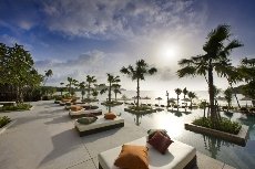 Radisson Blu Plaza Resort Phuket Panwa Beach - Image 1