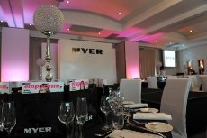 Sfera's Park Suites & Convention Centre - Image 1