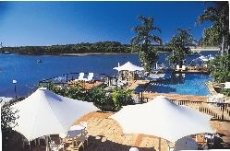 Quality Resort Sails - Image 1