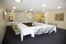 Country Comfort Wagga - Image 1