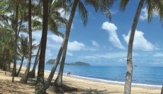 Novotel Palm Cove Resort - Image 1