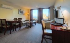 Grand Mercure Hadleys Hotel - Image 2