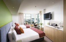 Holiday Inn Darling Harbour - Image 2