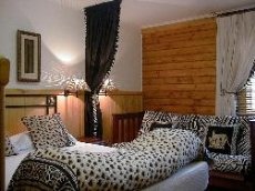 Caboose Lodge - Image 2