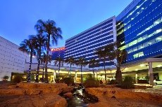 Stamford Plaza Sydney Airport Hotel - Image 1