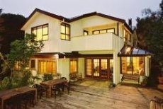 Torrent Bay Lodge - Image 1