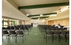 Heartland Hotel Croydon - Image 2