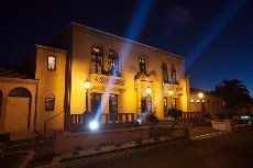 blue baths historic venue - Image 1