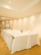 The Vue Room - Shearwater Resort - Image 2