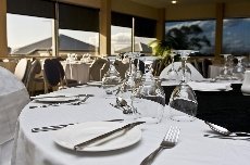 Metro Hotel Perth - Image 2