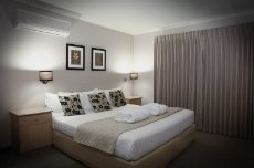 Eltham Gateway Hotel and Conference Centre - Image 2