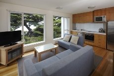 Mantra Erskine Beach Resort Lorne - Image 1