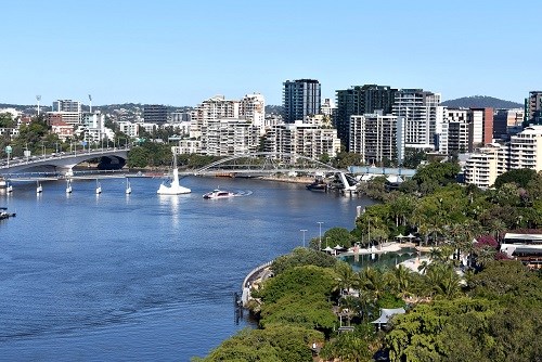 Views out over the Parklands and river to be soaked up while you enjoy your ride.