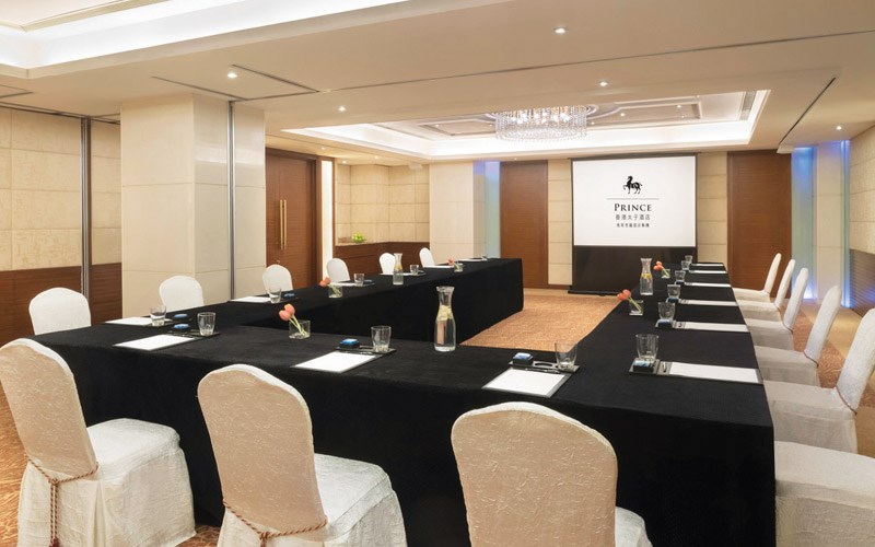 The function rooms of Prince Hotel with their spacious designs and state-of-the-art amenities ensure successful meetings and events.