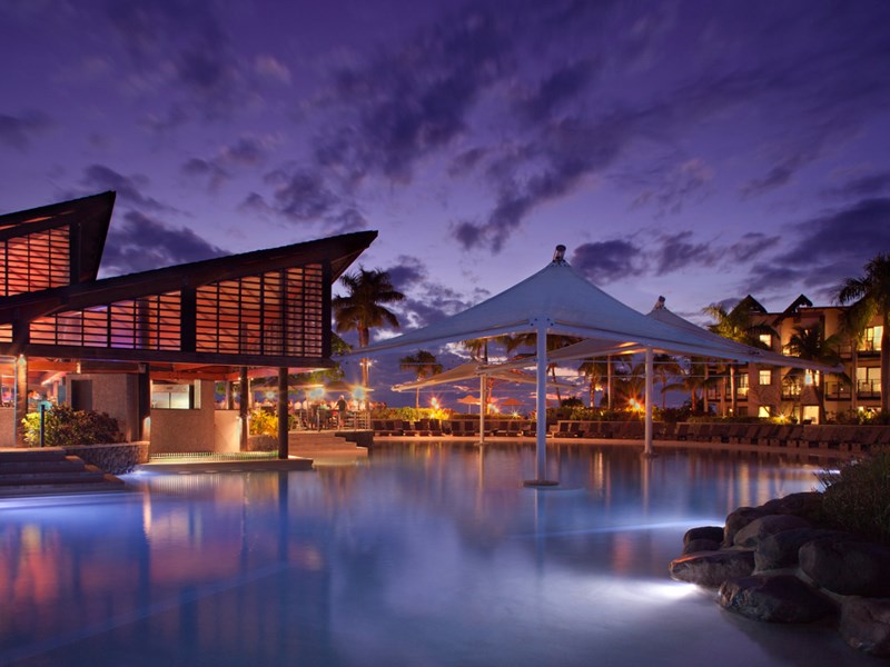 Radisson Blu Resort Fiji Denarau Island