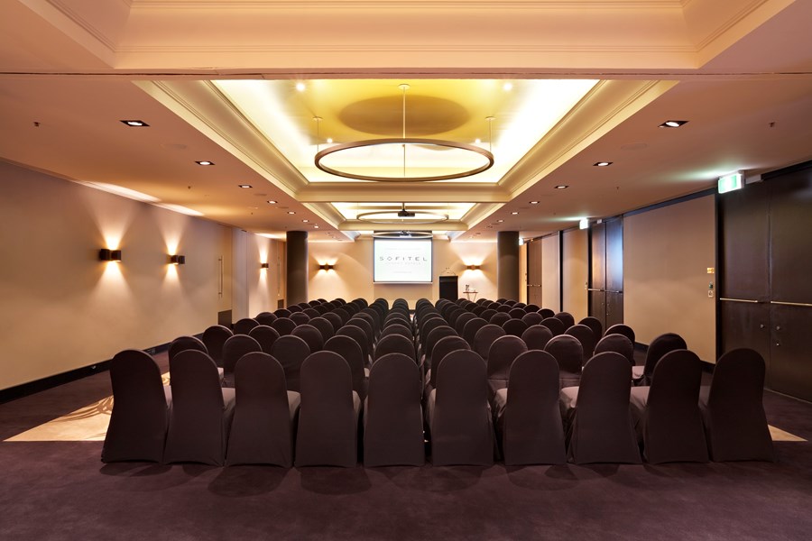 Ideally located on the first level of Sofitel Melbourne On Collins, the Victoria Suites offer a versatile solution to many event needs. From dinners or cocktail events for 100 to smaller room configurations that are ideally suited for focused theatre