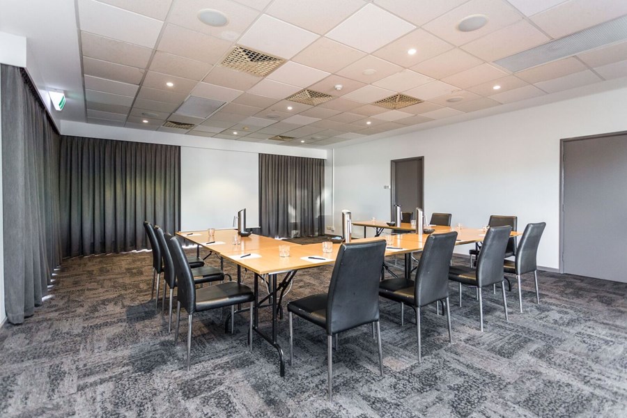 Conference Room - U-shape