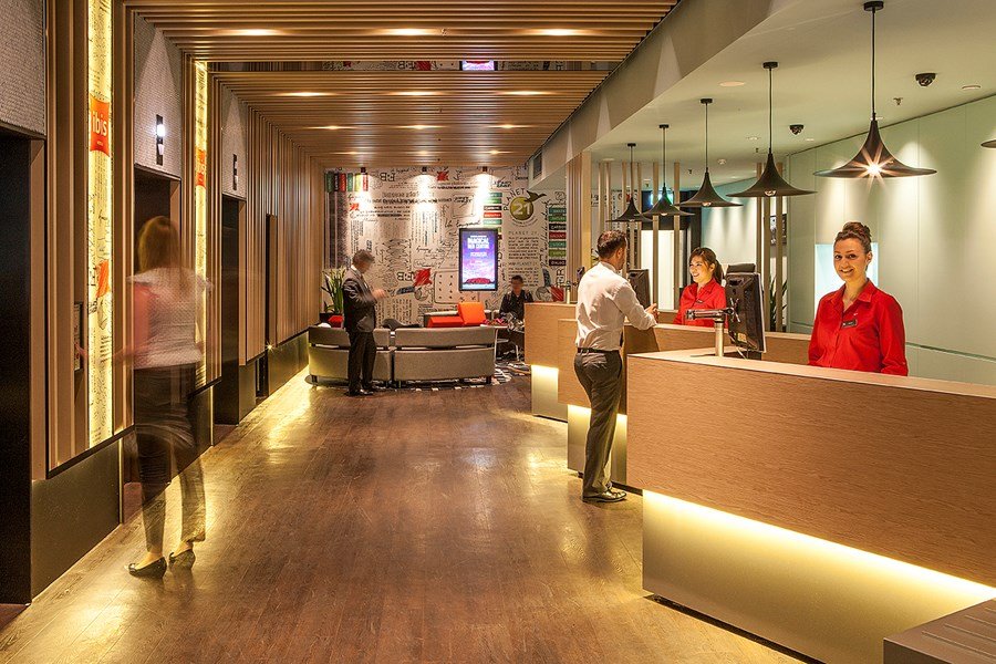 Ibis Melbourne