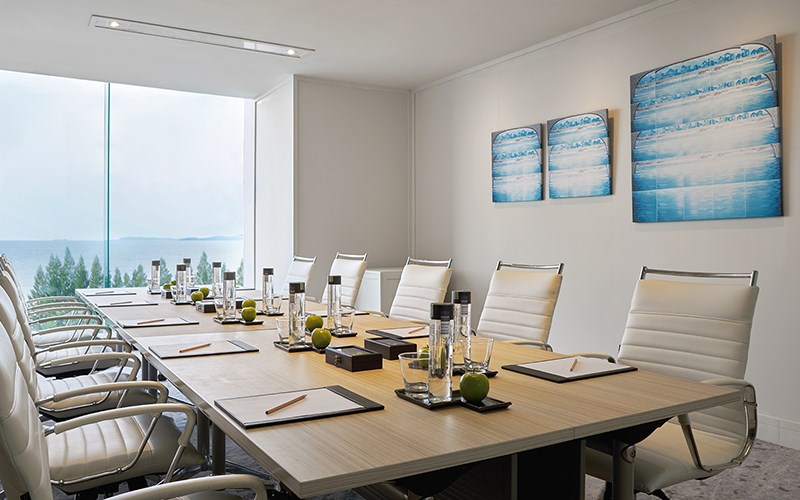 Our meeting rooms offer the flexible space for corporate meetings with sound proof separators. Equipped with state-of-the-art technology, include an LCD projector and motorized screen projector.