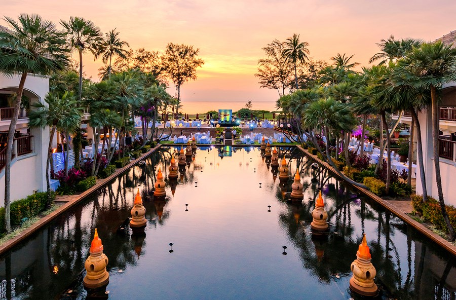 Gala Dinner at the reflection pond 